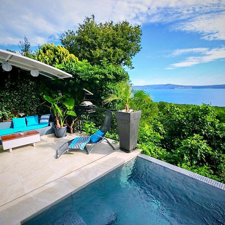 Art Gallery House With A Small Relaxing Pool Crikvenica Exterior foto