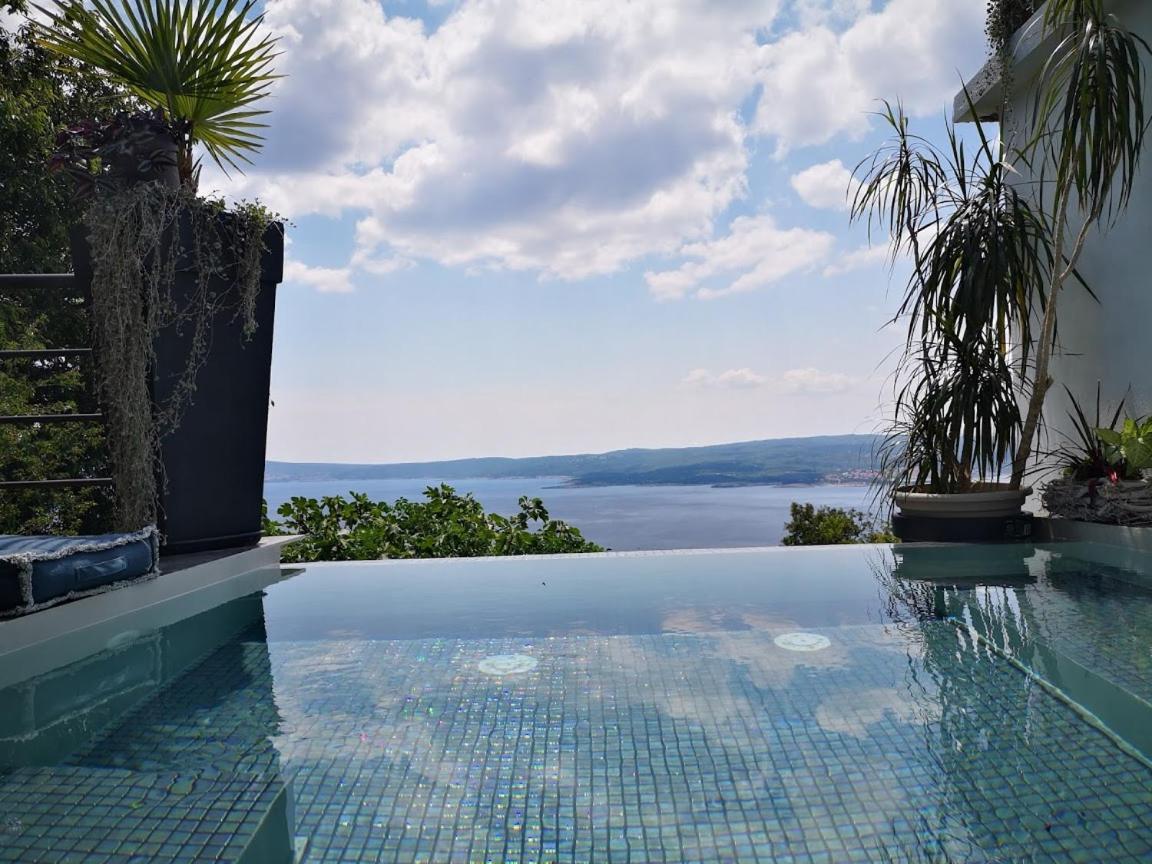 Art Gallery House With A Small Relaxing Pool Crikvenica Exterior foto